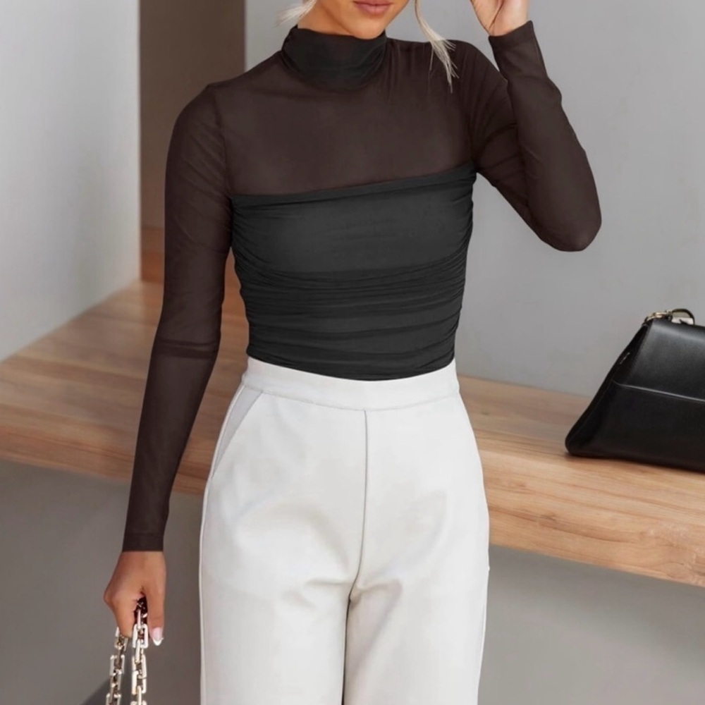 NWT ReoRia Black Sheer Long Sleeve Blouse